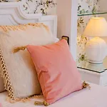 Lirios Village - Private Villas, Unbeatable Location, Heated Pools *