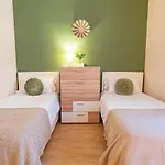 Villa Lirios Village - Private Villas, Unbeatable Location, Heated Pools Marbella