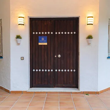 Lirios Village Villa