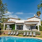 Lirios Village - Private Villas, Unbeatable Location, Heated Pools *