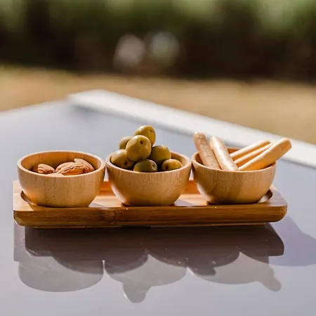 Lirios Village * 马尔韦利亚