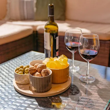 Lirios Village Villa *