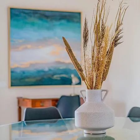 Willa Lirios Village *