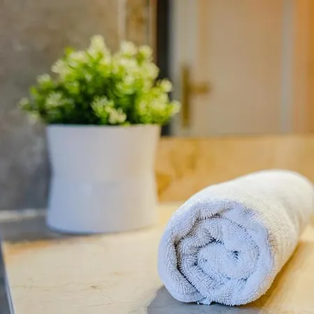 Willa Lirios Village *