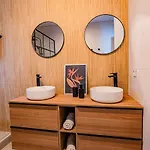 Lirios Village - Private Villas, Unbeatable Location, Heated Pools فيلة